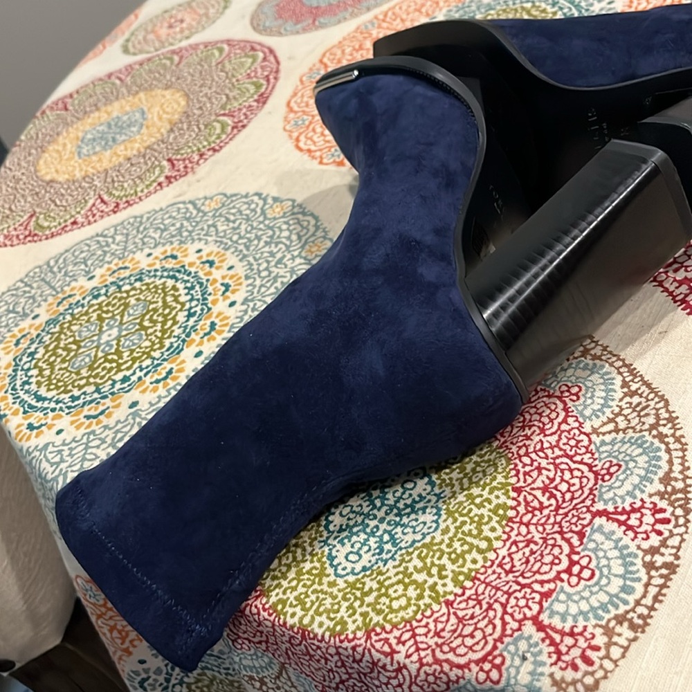 NEW Torgeis Katya Navy Blue Women's Boots size 8 - Picture 8 of 9